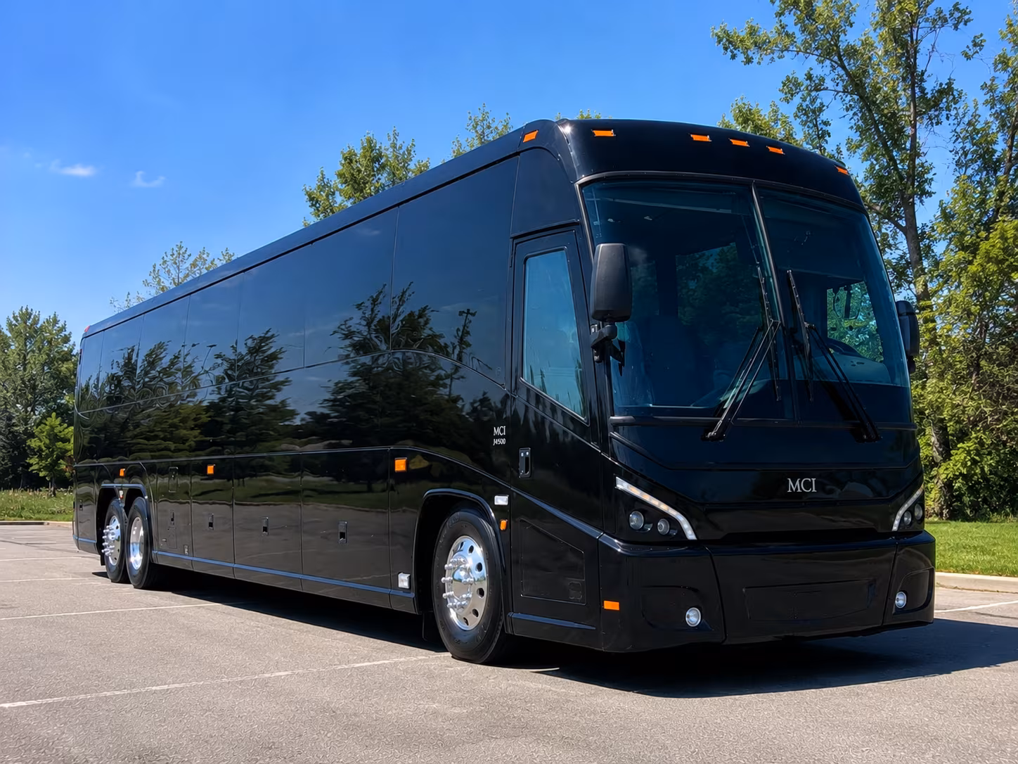 how the type of bus changes the price in hanford california