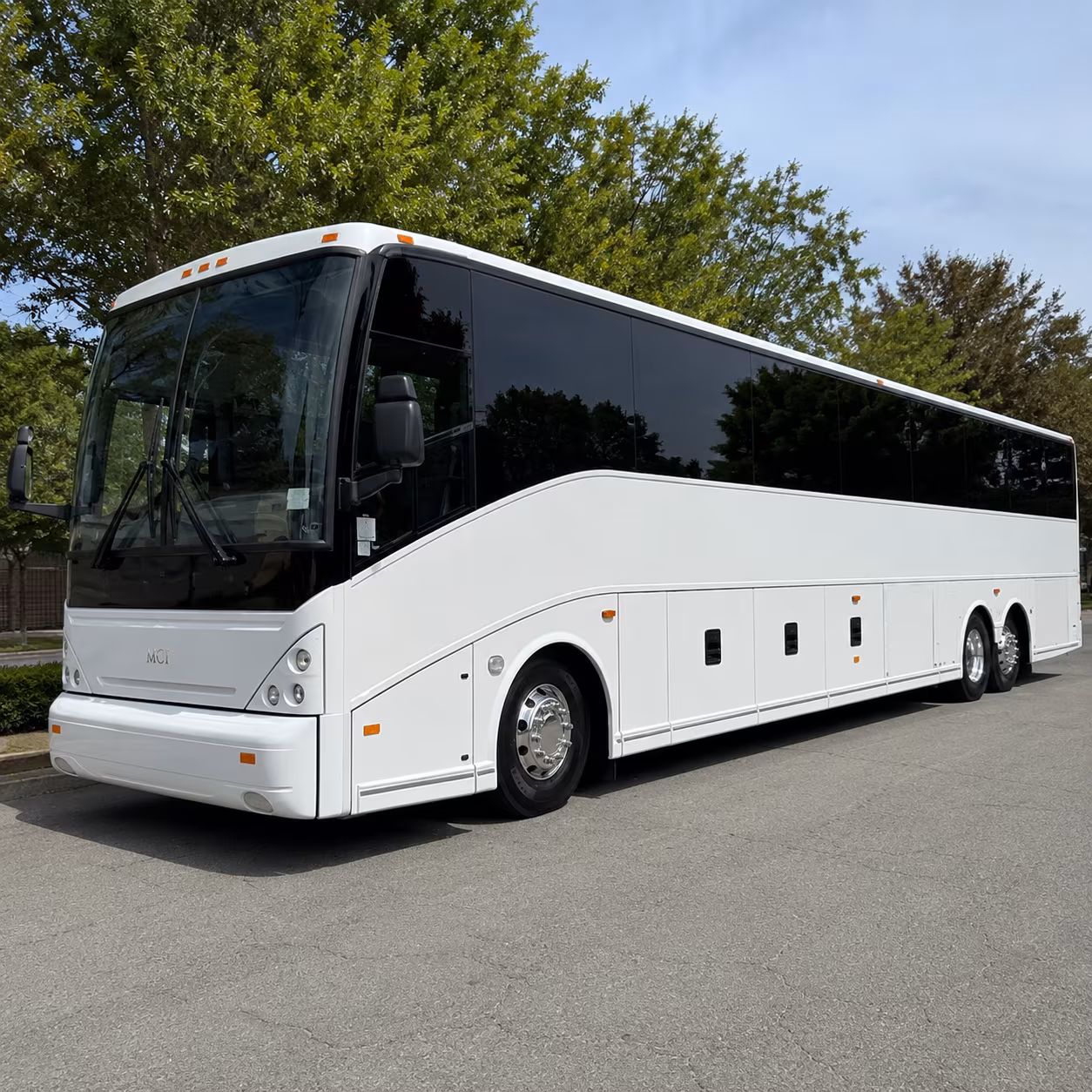 shift worker shuttles for agricultural processing and food production facilities