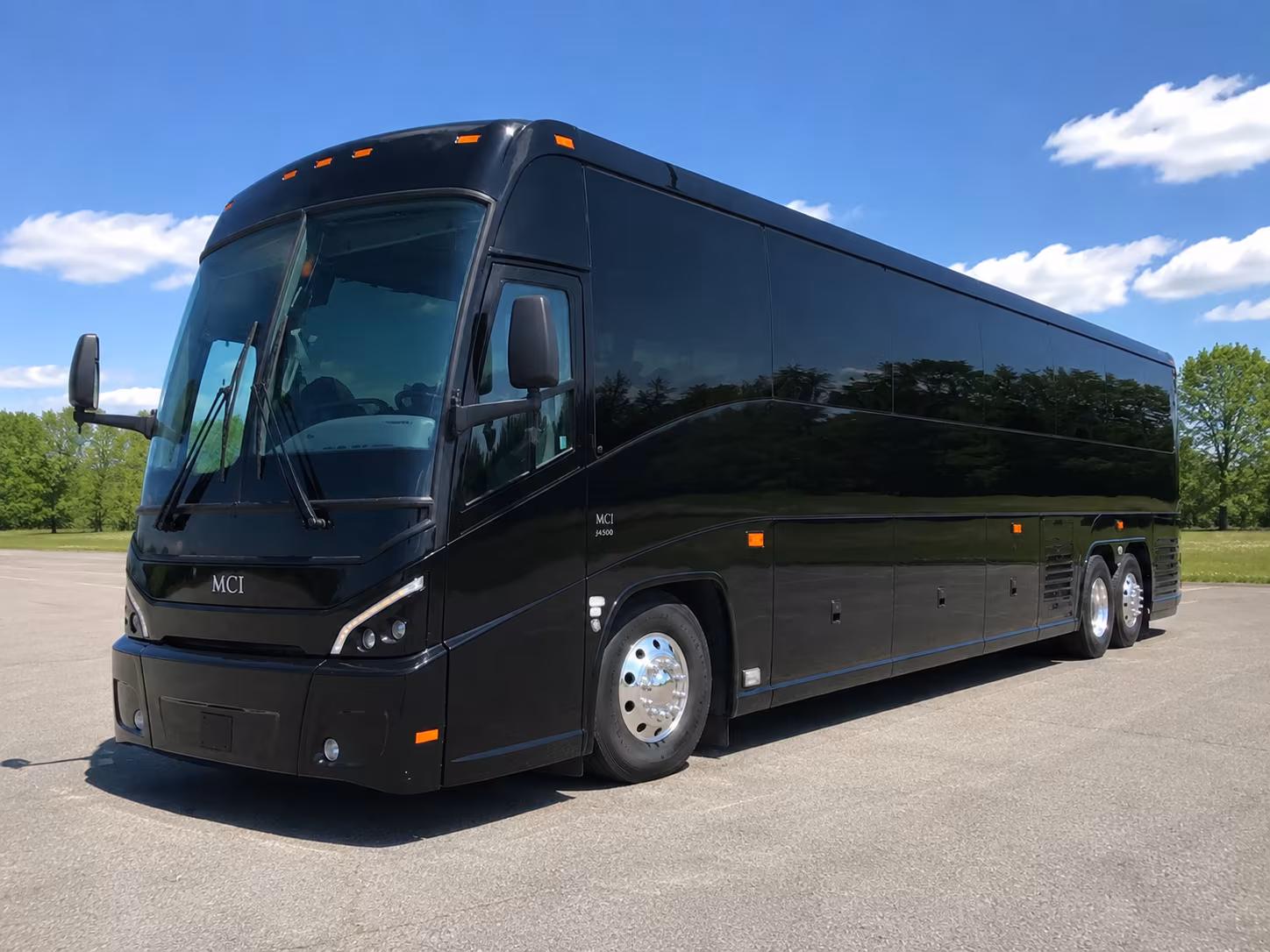 shuttle guests between hanford hotels and your ceremony venue